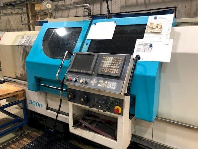 A 600 Lathes Combi 3000 gép elölnézete