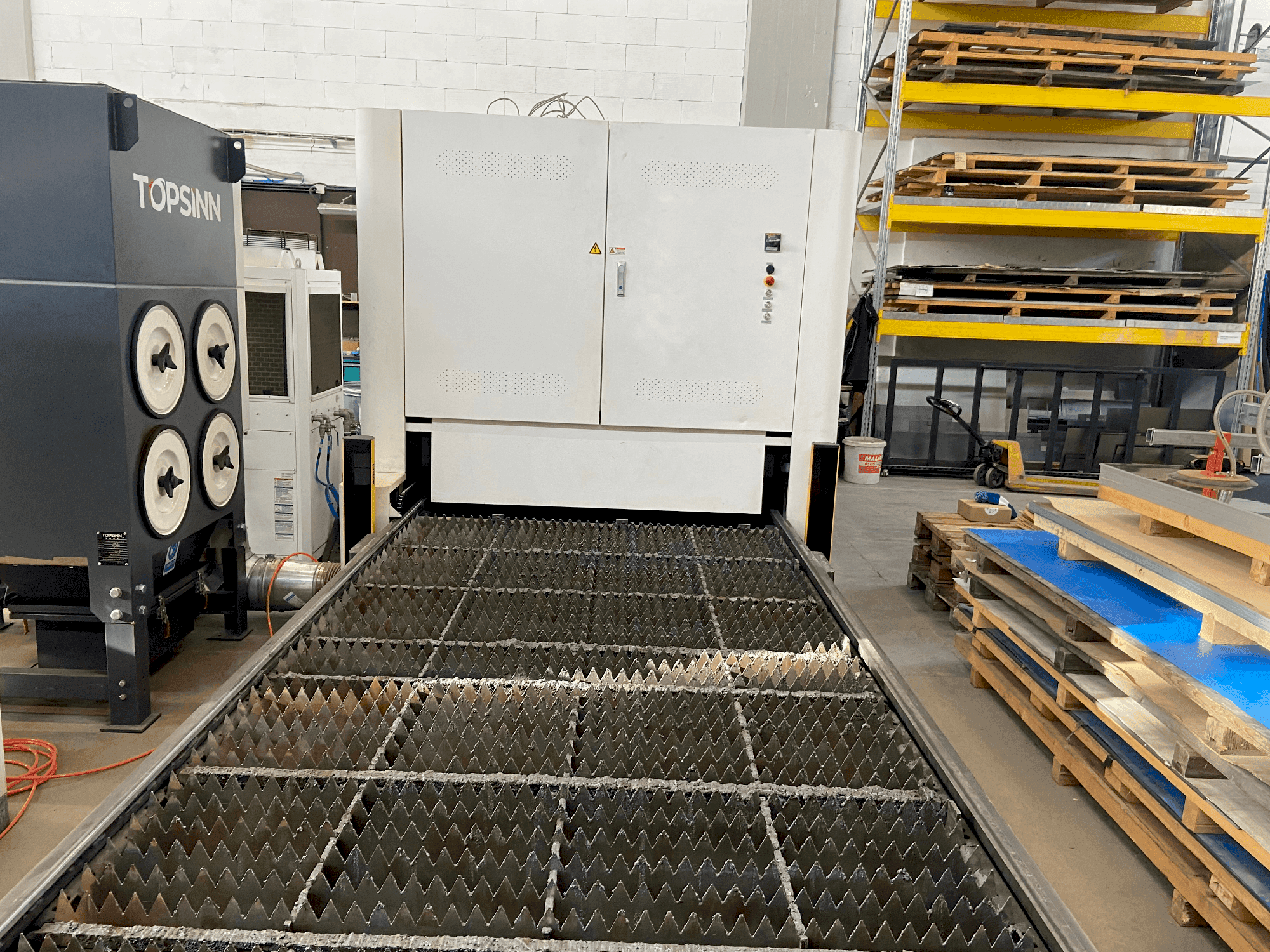 A Bodor C3  gép elölnézete