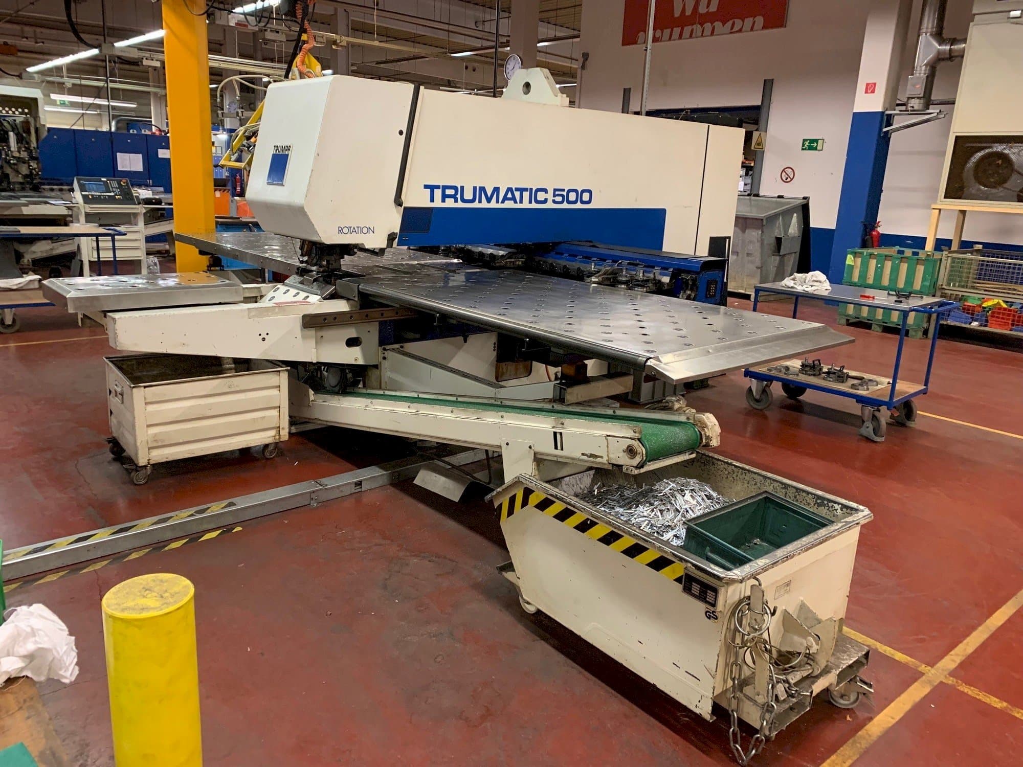 A Trumpf TC 500 R gép elölnézete