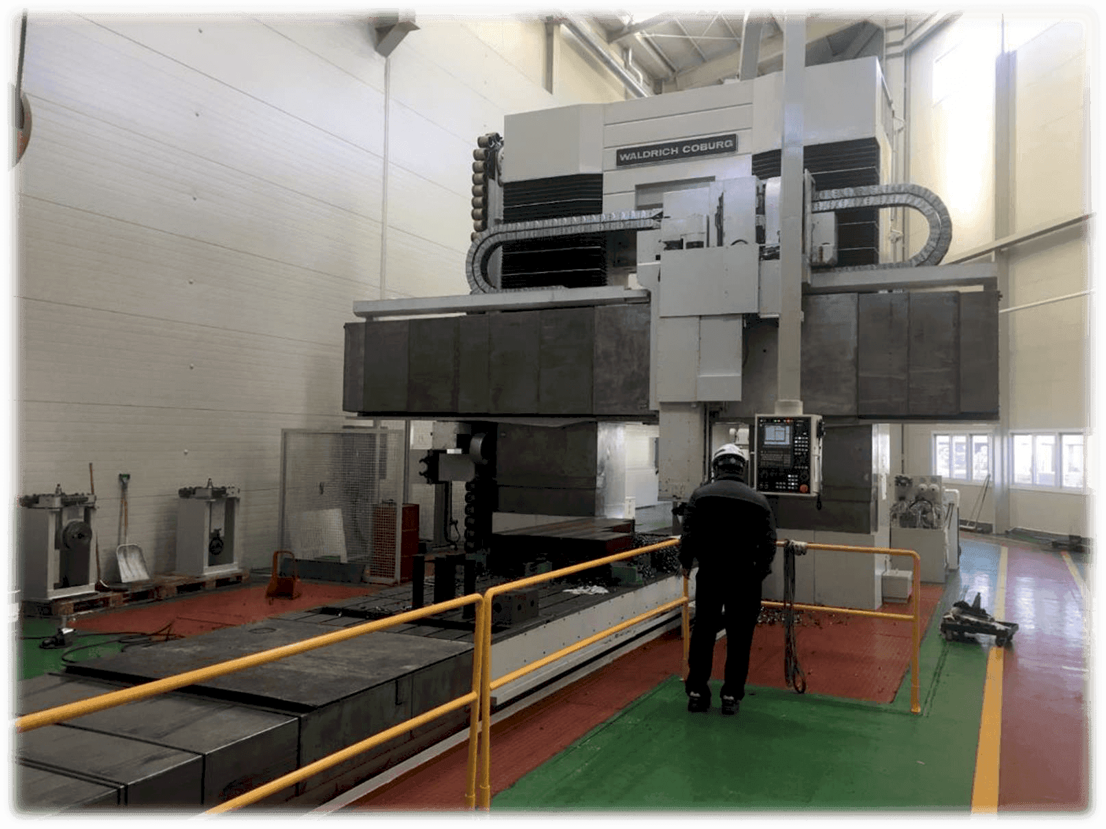 A WALDRICH COBURG 14-10FP150NC gép elölnézete