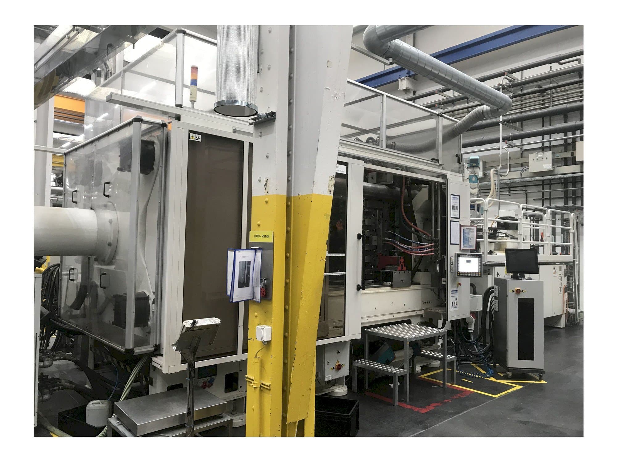 A Husky H650 RS 80/65 gép elölnézete