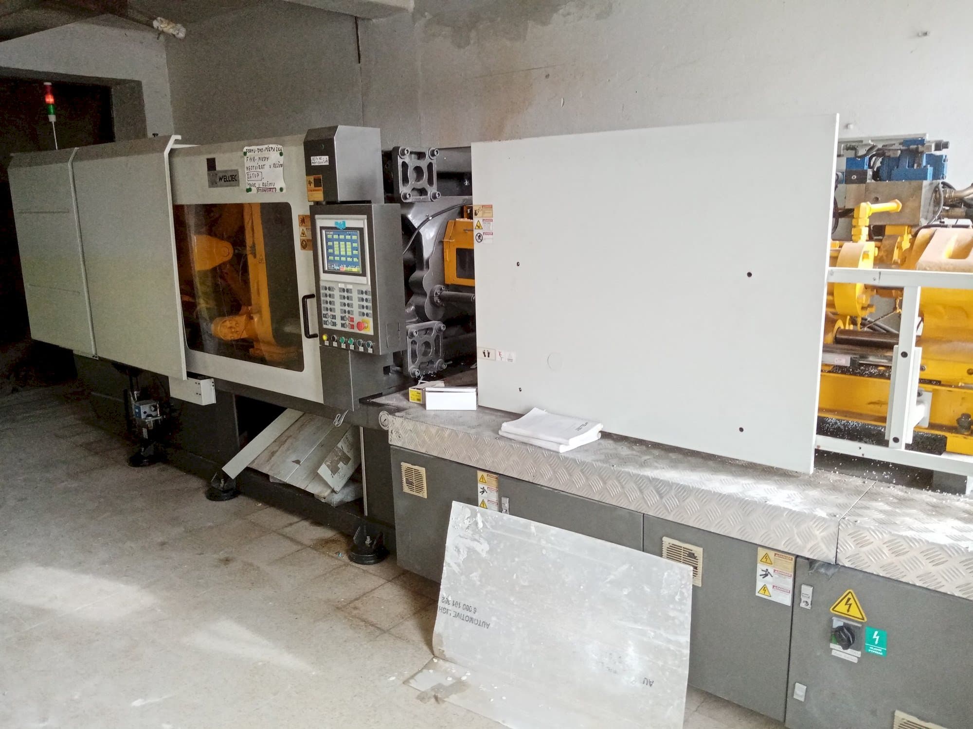 A Welltec 320F2 gép elölnézete