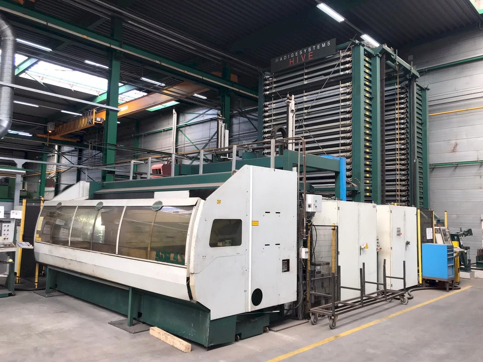 A BLM Adige Adilas 3,2kW CO2 laser 3015 + automation gép elölnézete