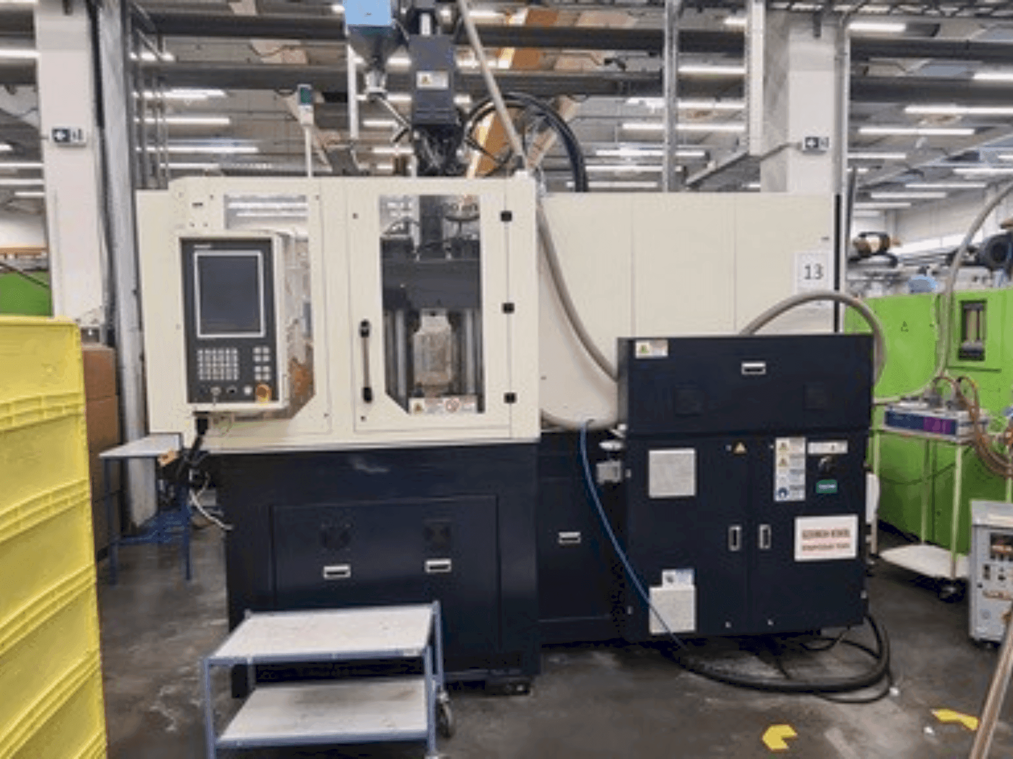 A WOOJIN VHA120RS  gép elölnézete