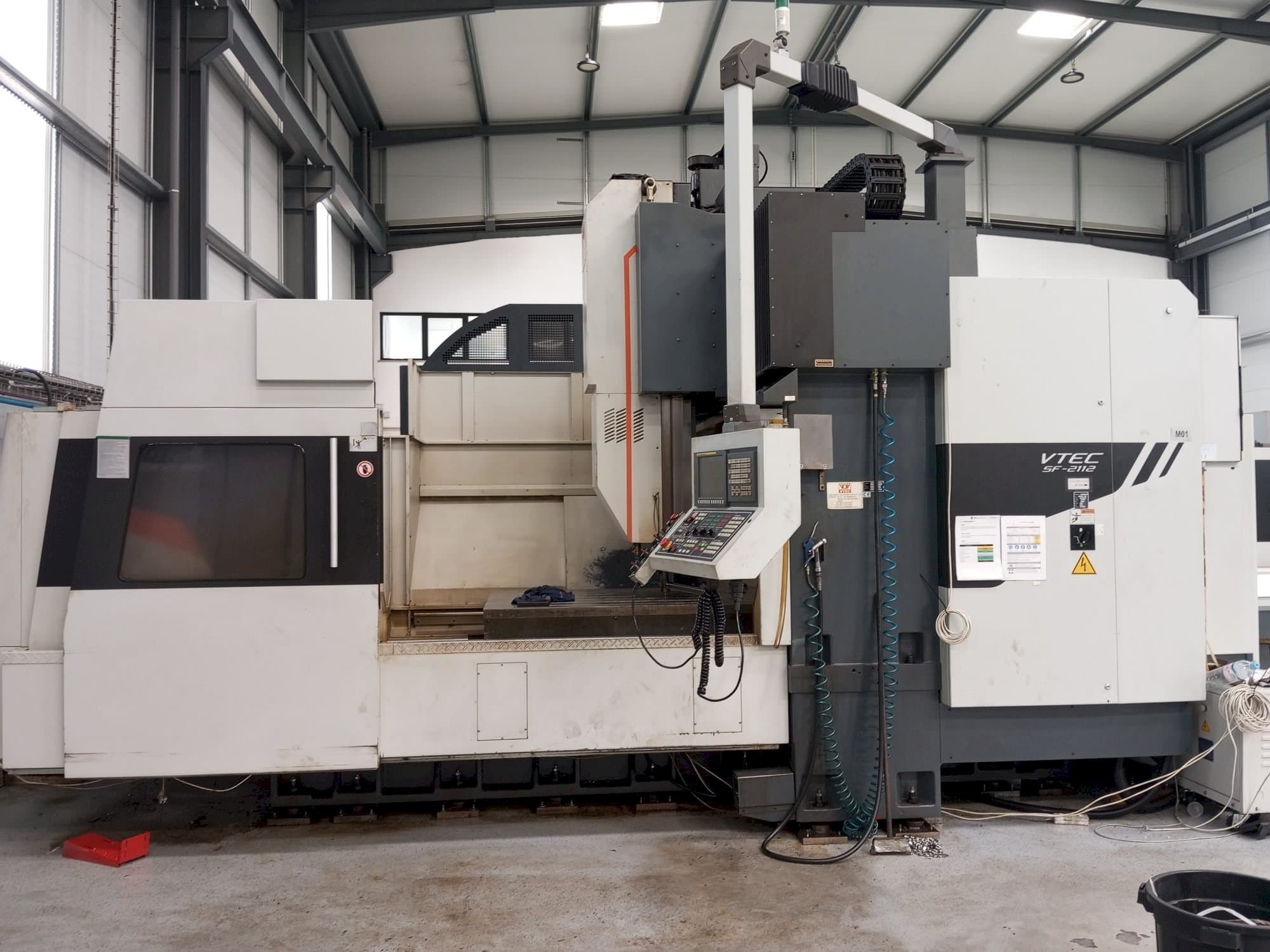 A Vision Wide VTEC SF-2112 gép elölnézete