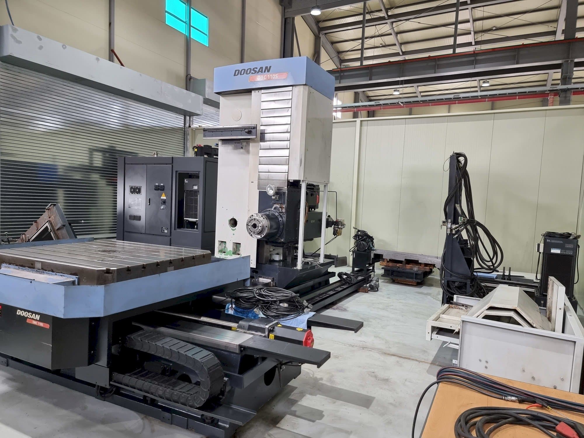 A Doosan DBC 110S gép elölnézete
