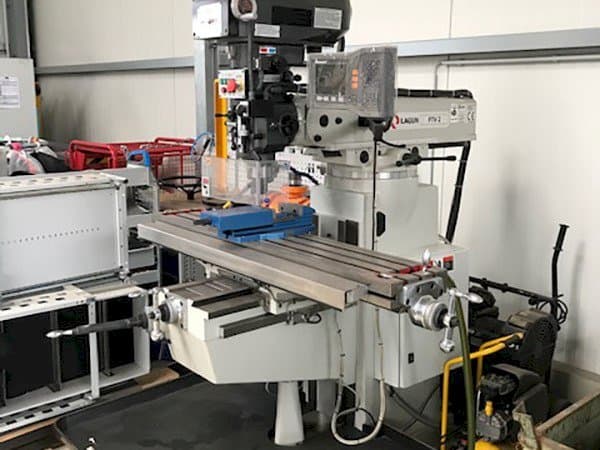 A LAGUN FTV2 gép elölnézete