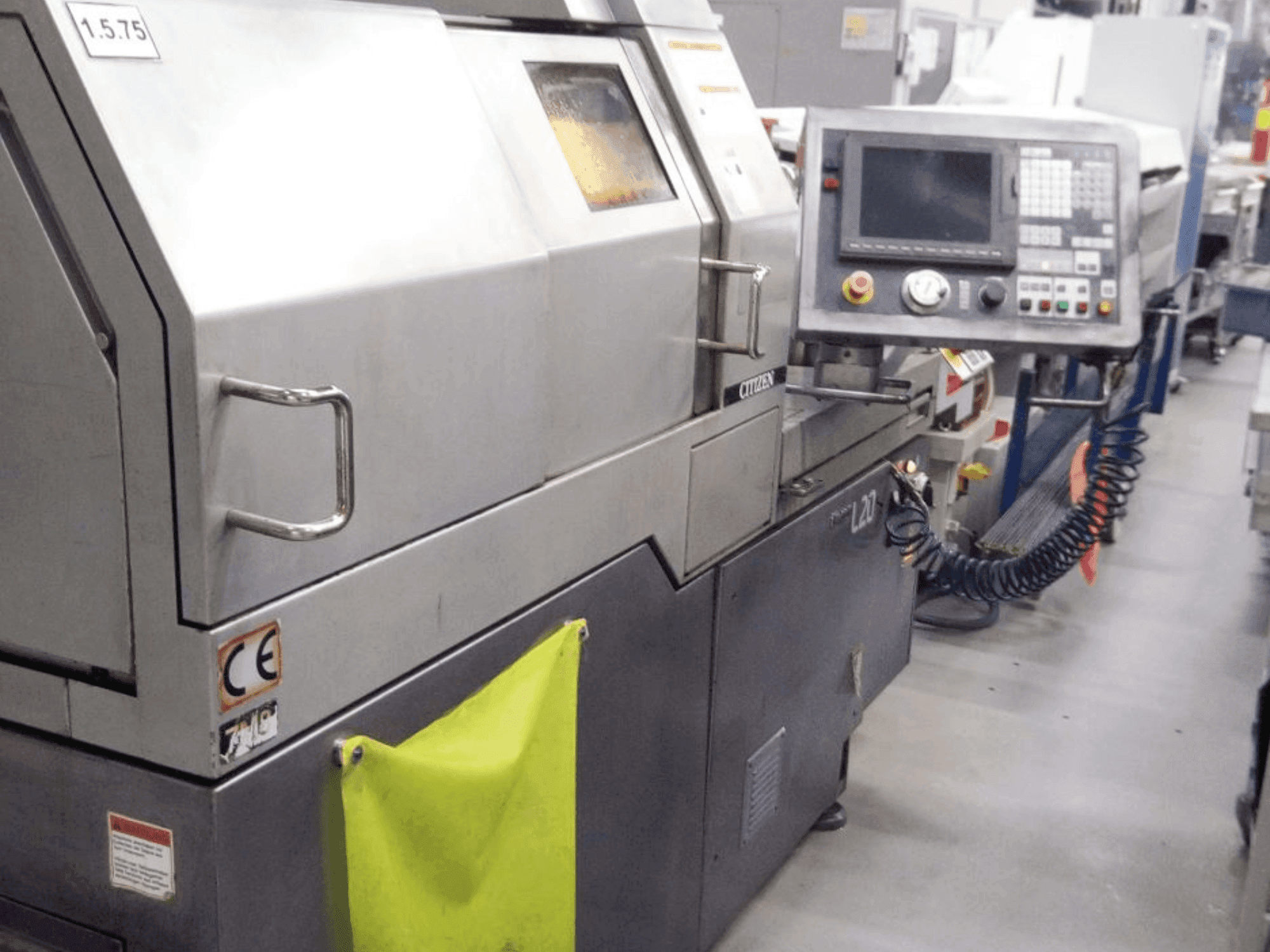 A Citizen L720-Vlll gép elölnézete