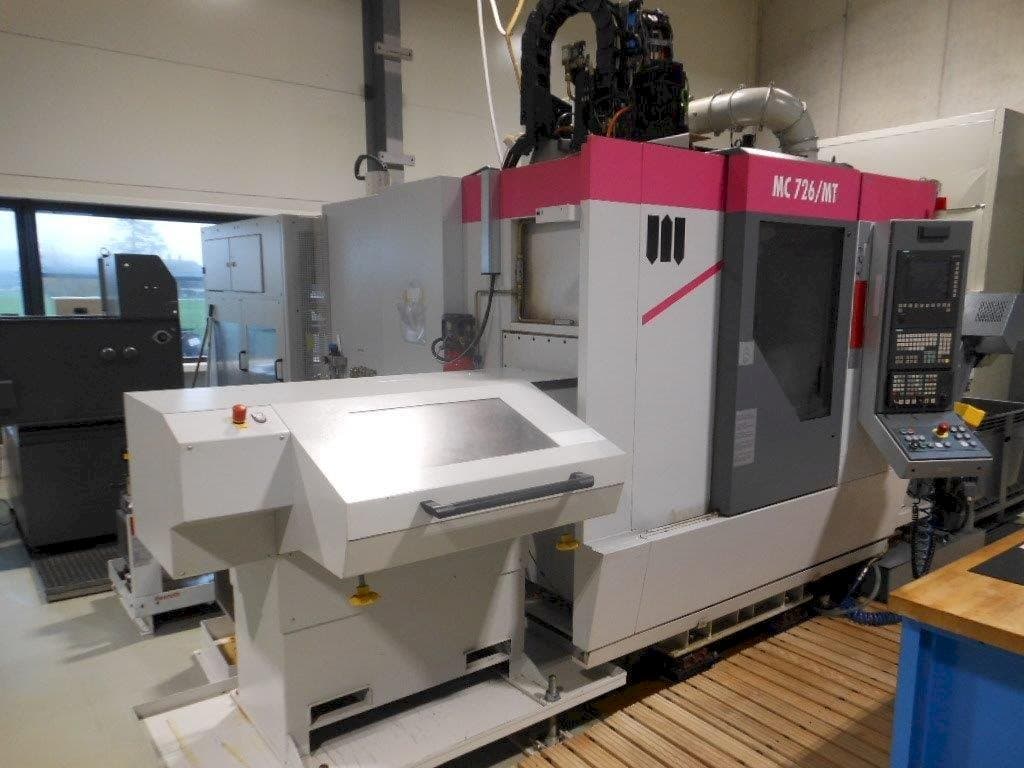 A STAMA MC 726 gép elölnézete