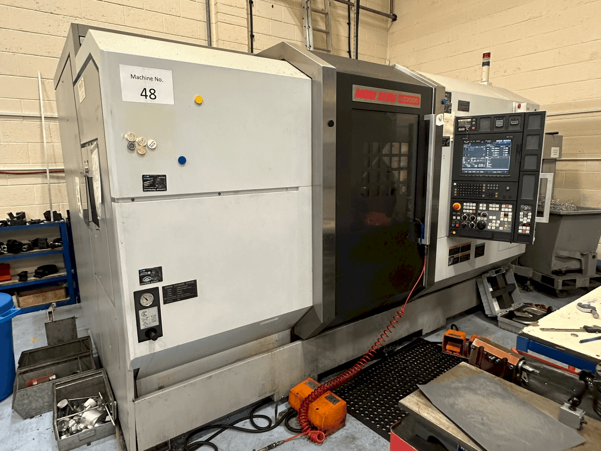 A MORI SEIKI NZ2000 gép elölnézete