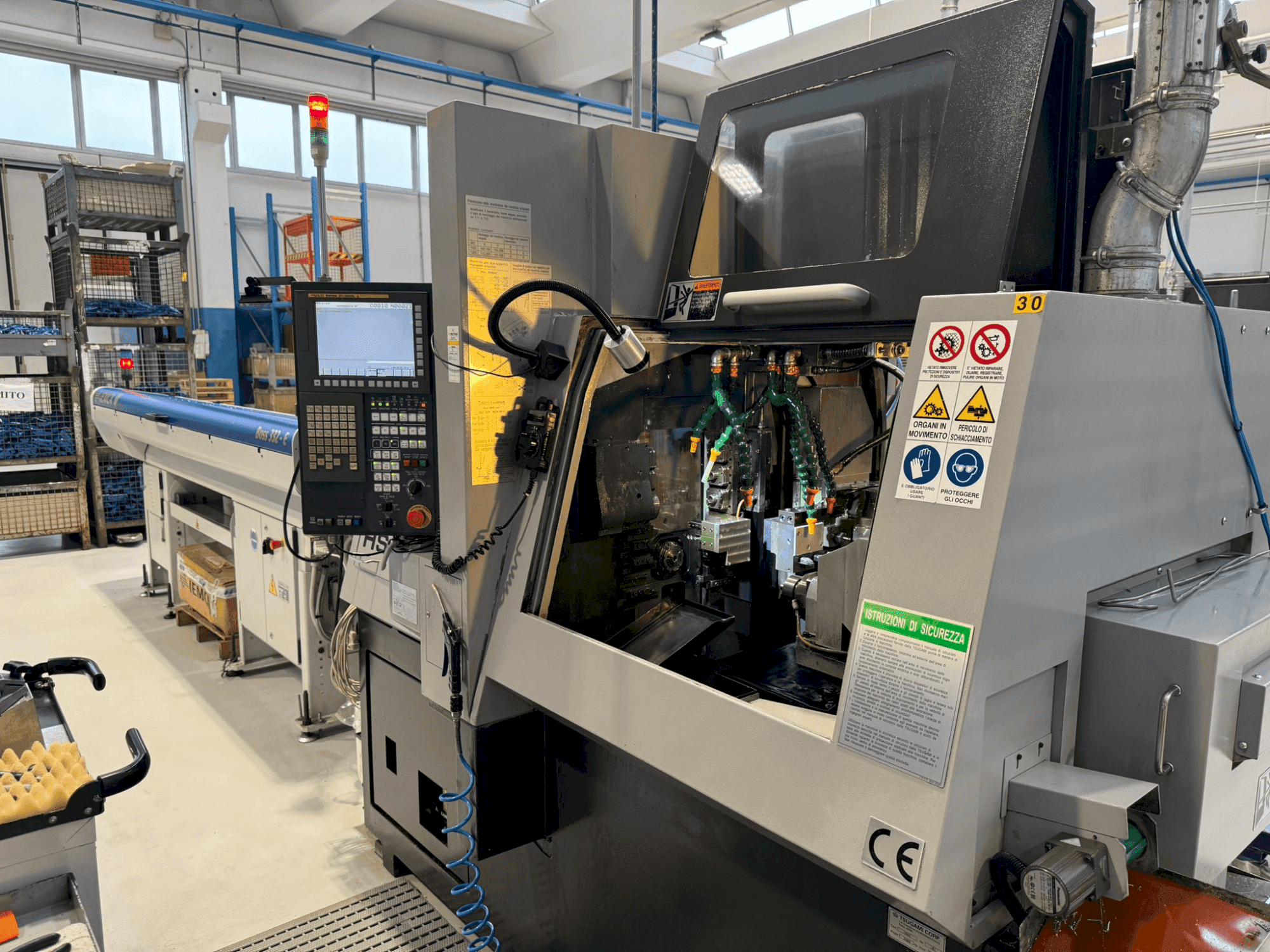 A TSUGAMI HS32 gép elölnézete