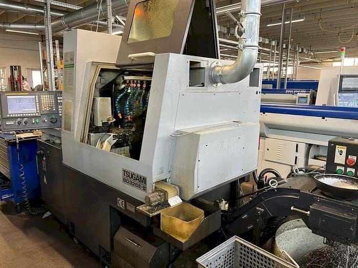 A TSUGAMI B0326E-II gép elölnézete