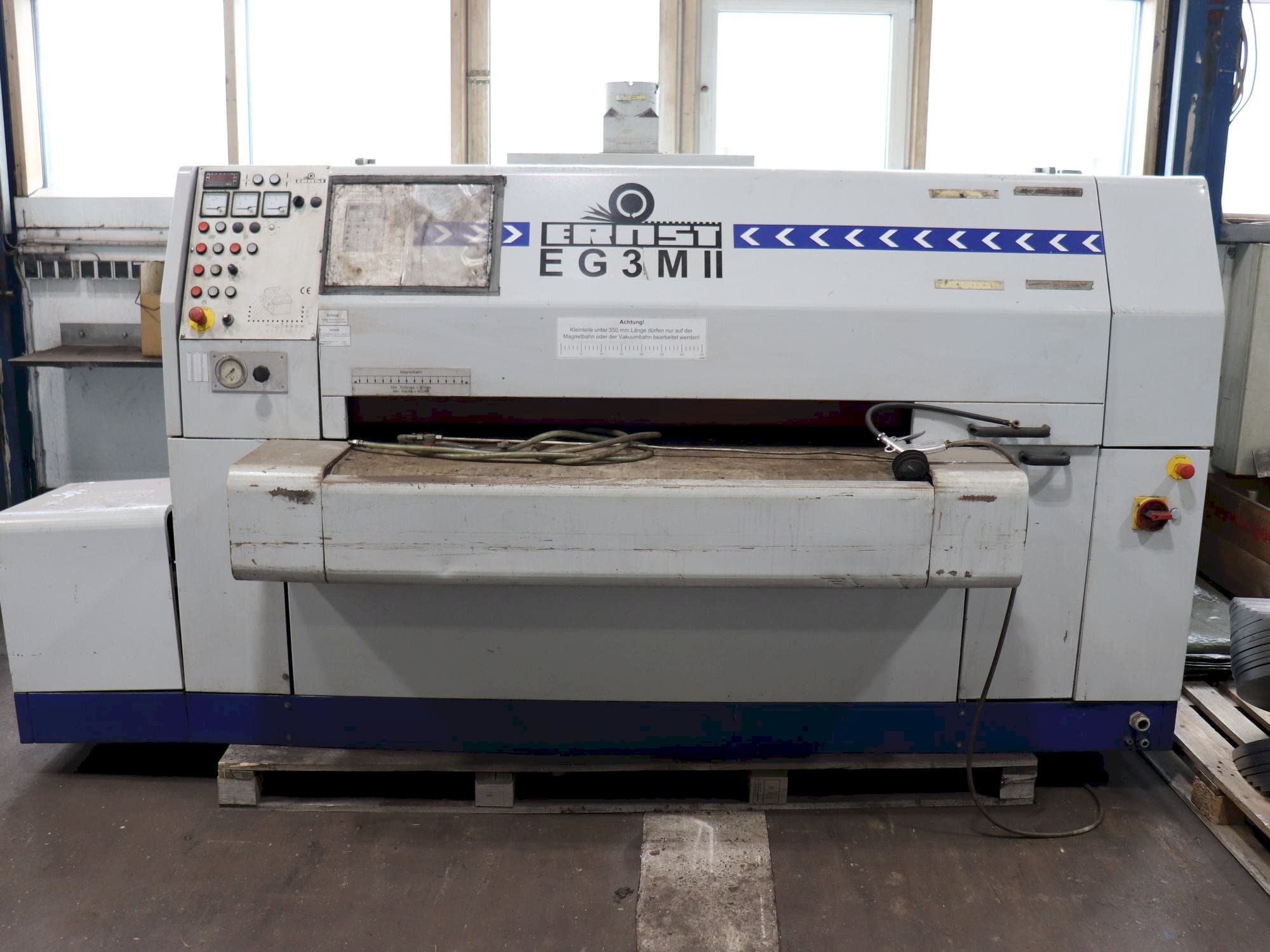 A ERNST EG3M II gép elölnézete