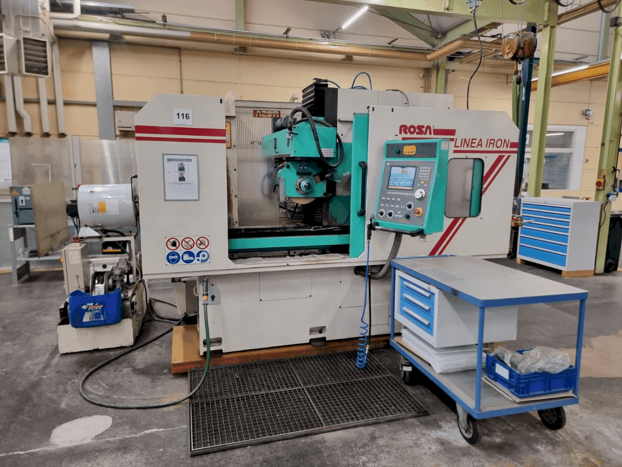 A ROSA ERMANDO IRON 08.6 gép elölnézete