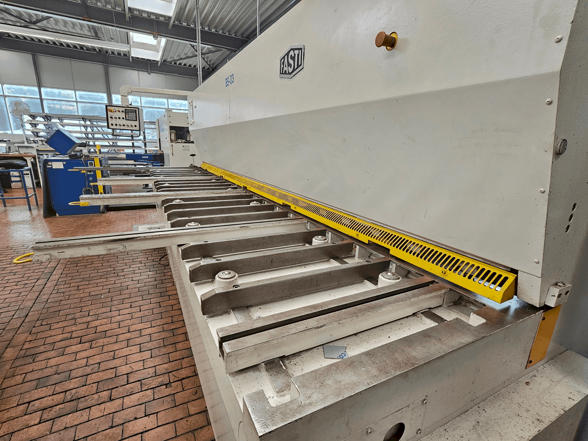 A SCHRODER-FASTI FASTI 509-40-6  gép elölnézete