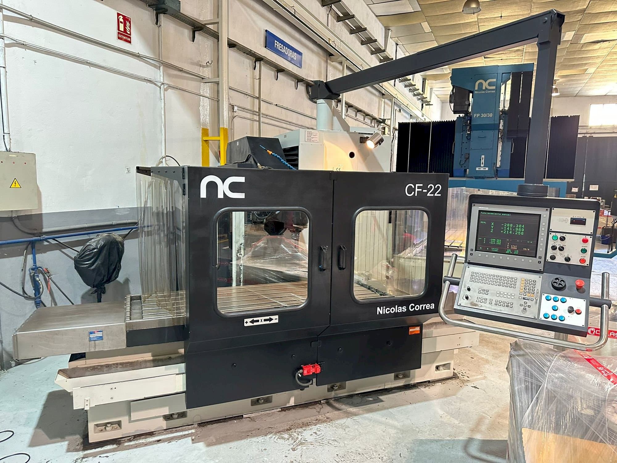 A Nicolas Correa CF22/20 gép elölnézete