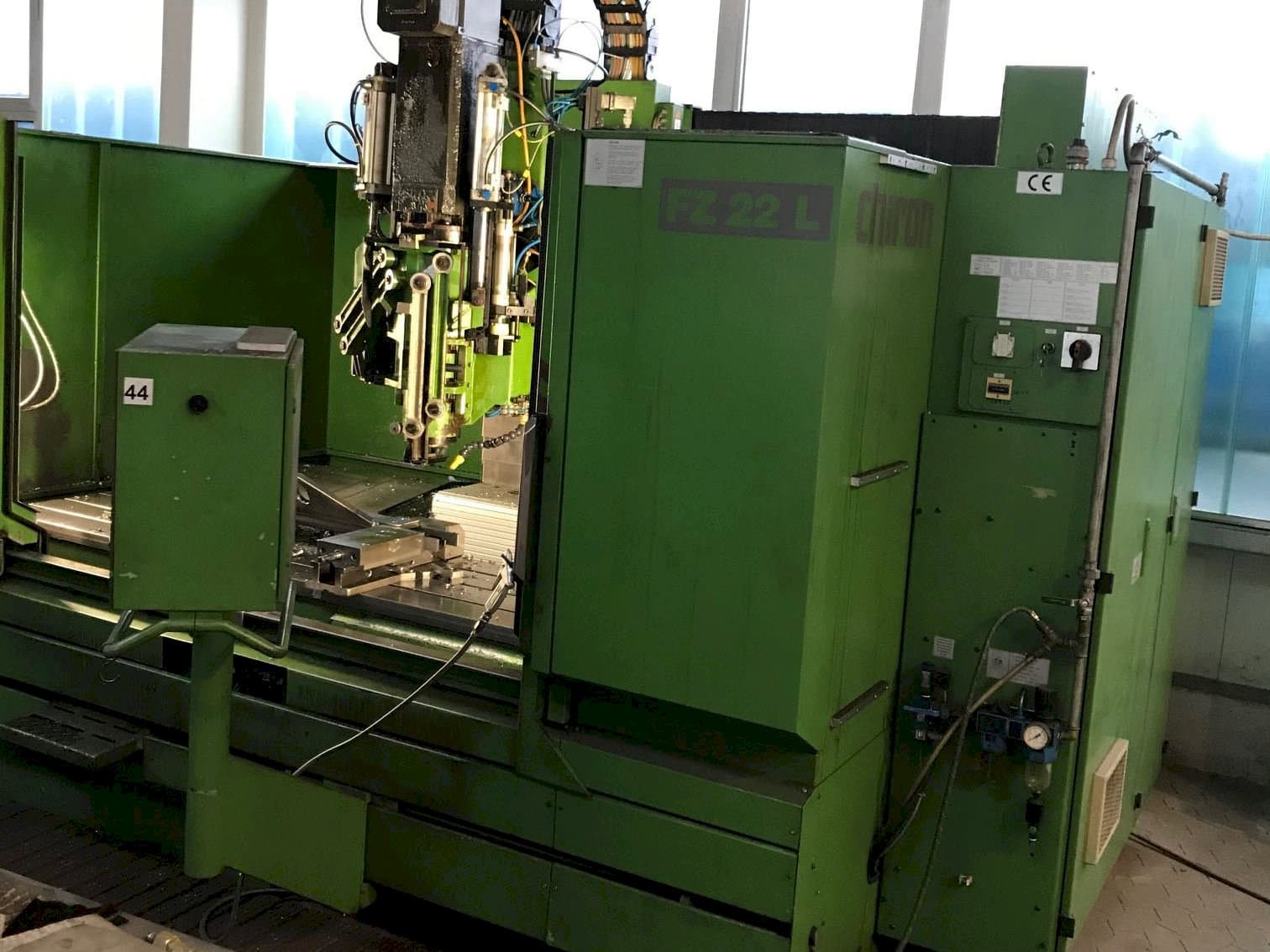 A CHIRON FZ 22 L gép elölnézete