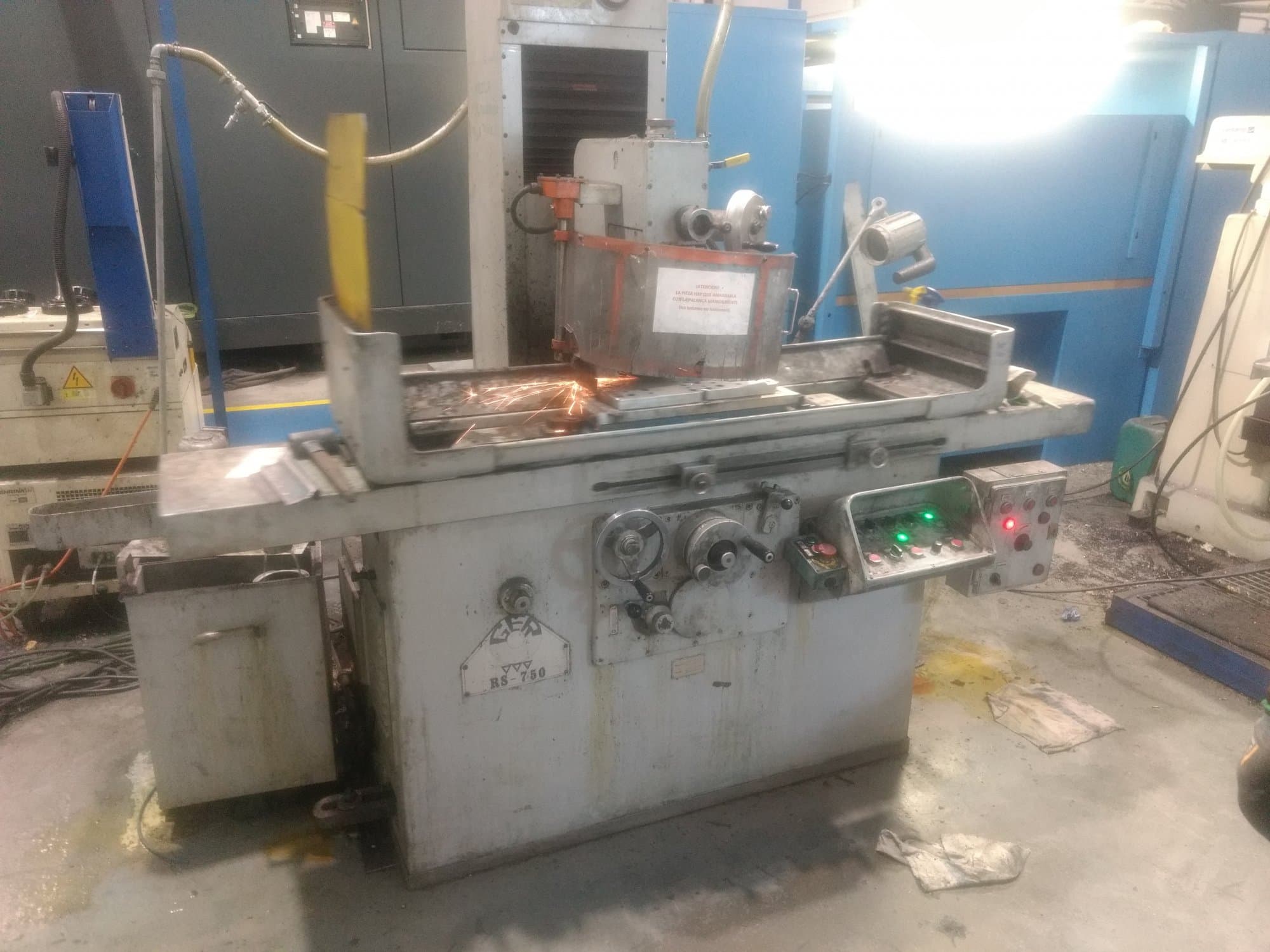 A GER R.S. 750  gép elölnézete