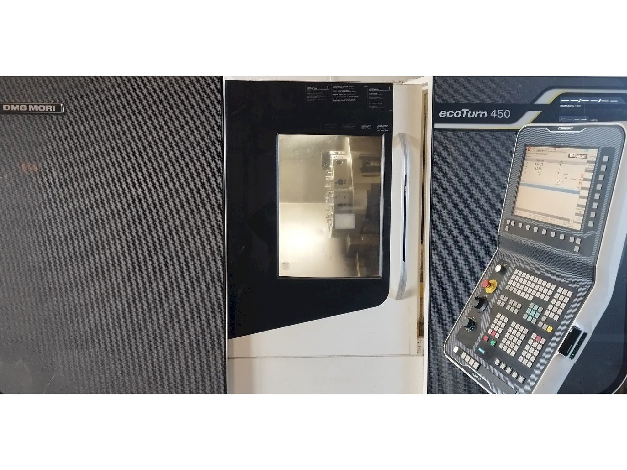 A DMG MORI EcoTurn 450  gép elölnézete
