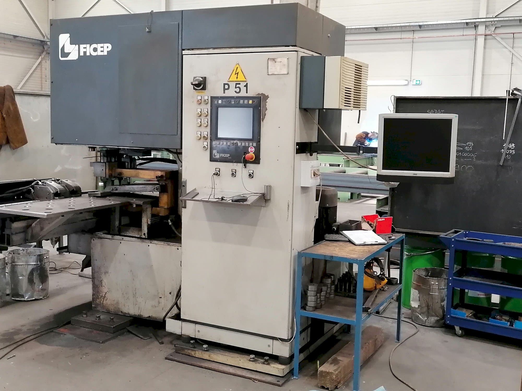 A FICEP P51 gép elölnézete