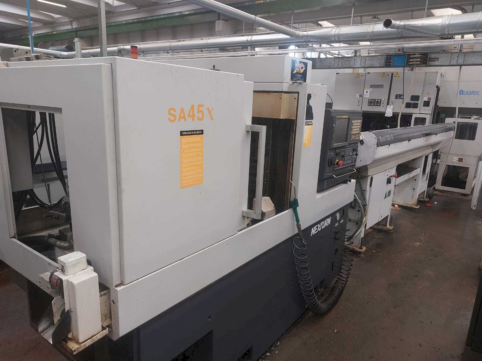 A Nexturn SA 45X gép oldalnézete