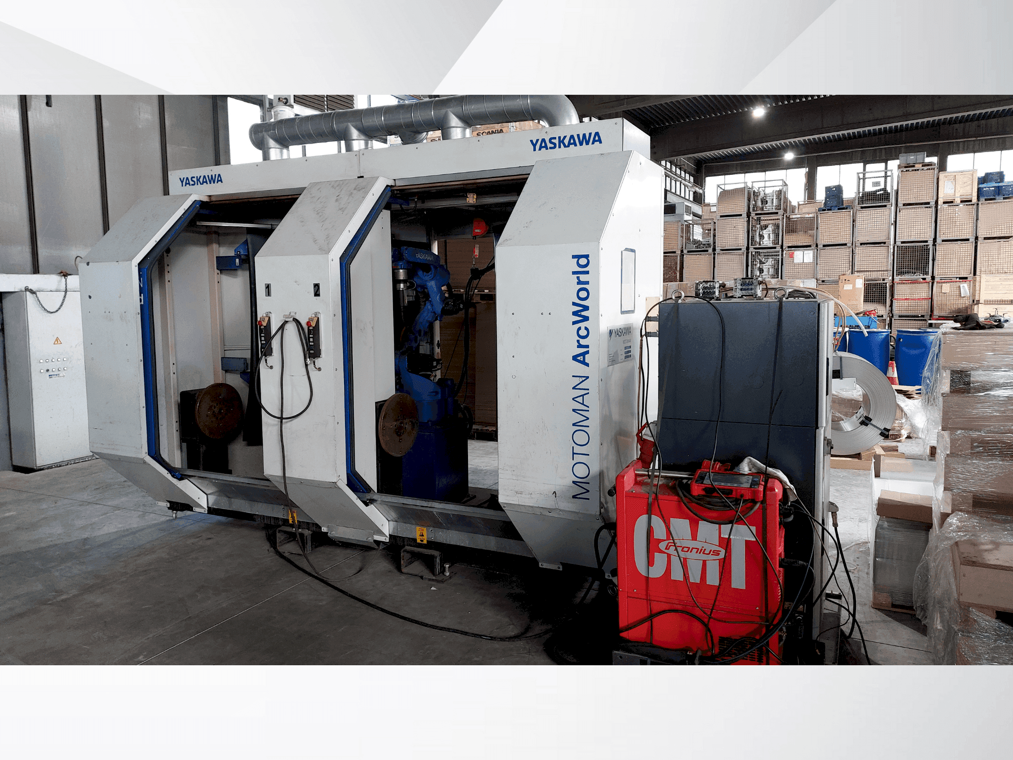 A Yaskawa Motoman ArcWorld gép elölnézete