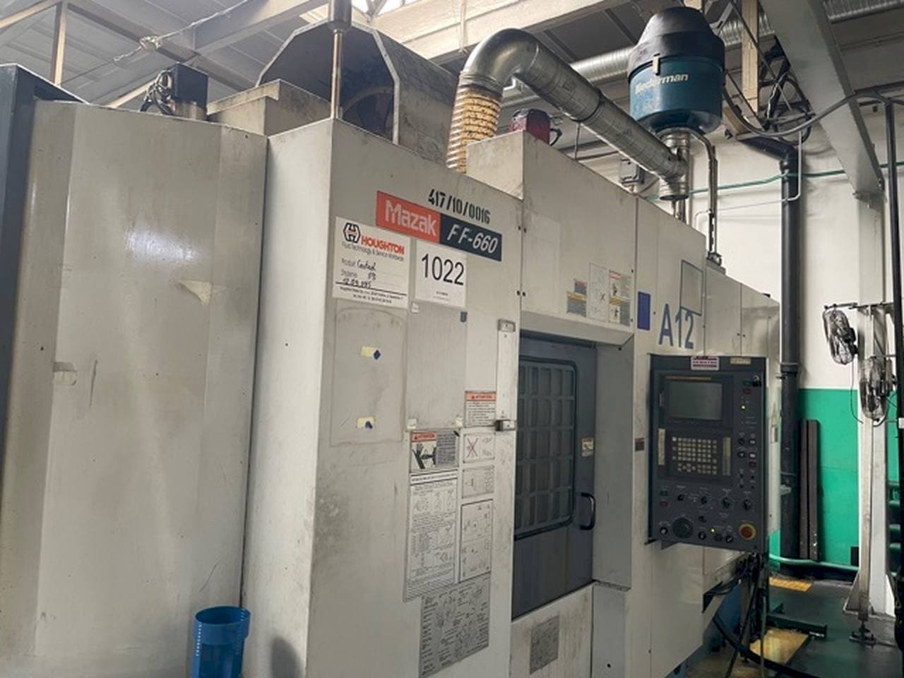 A Mazak FF-660 gép elölnézete
