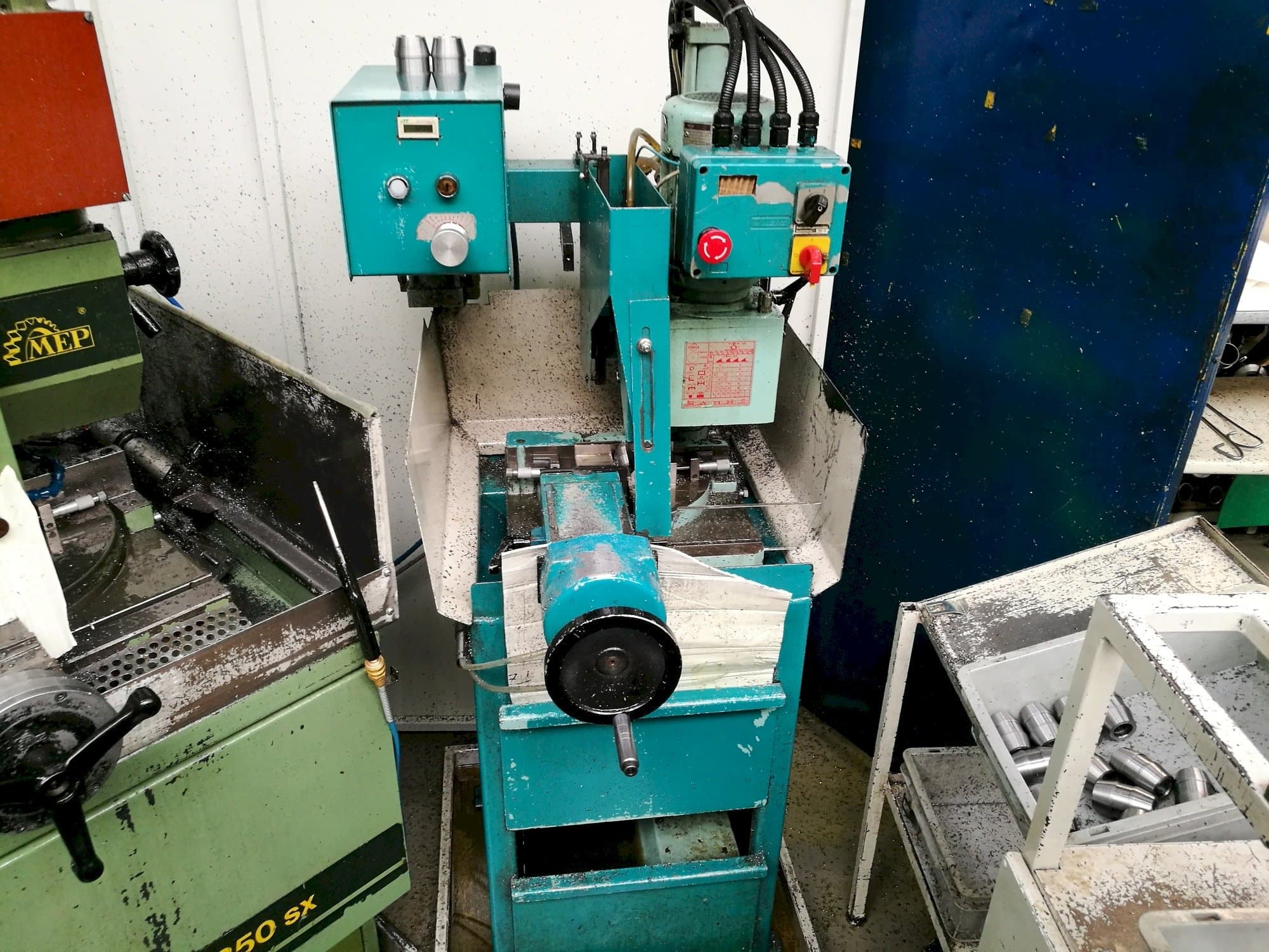 A EISELE VMS 300 PV gép elölnézete