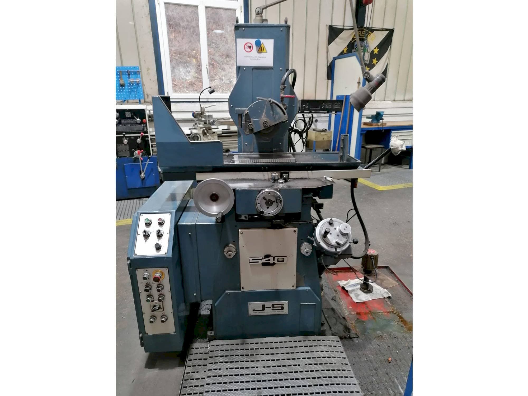 A Jones & Shipman 540 gép elölnézete