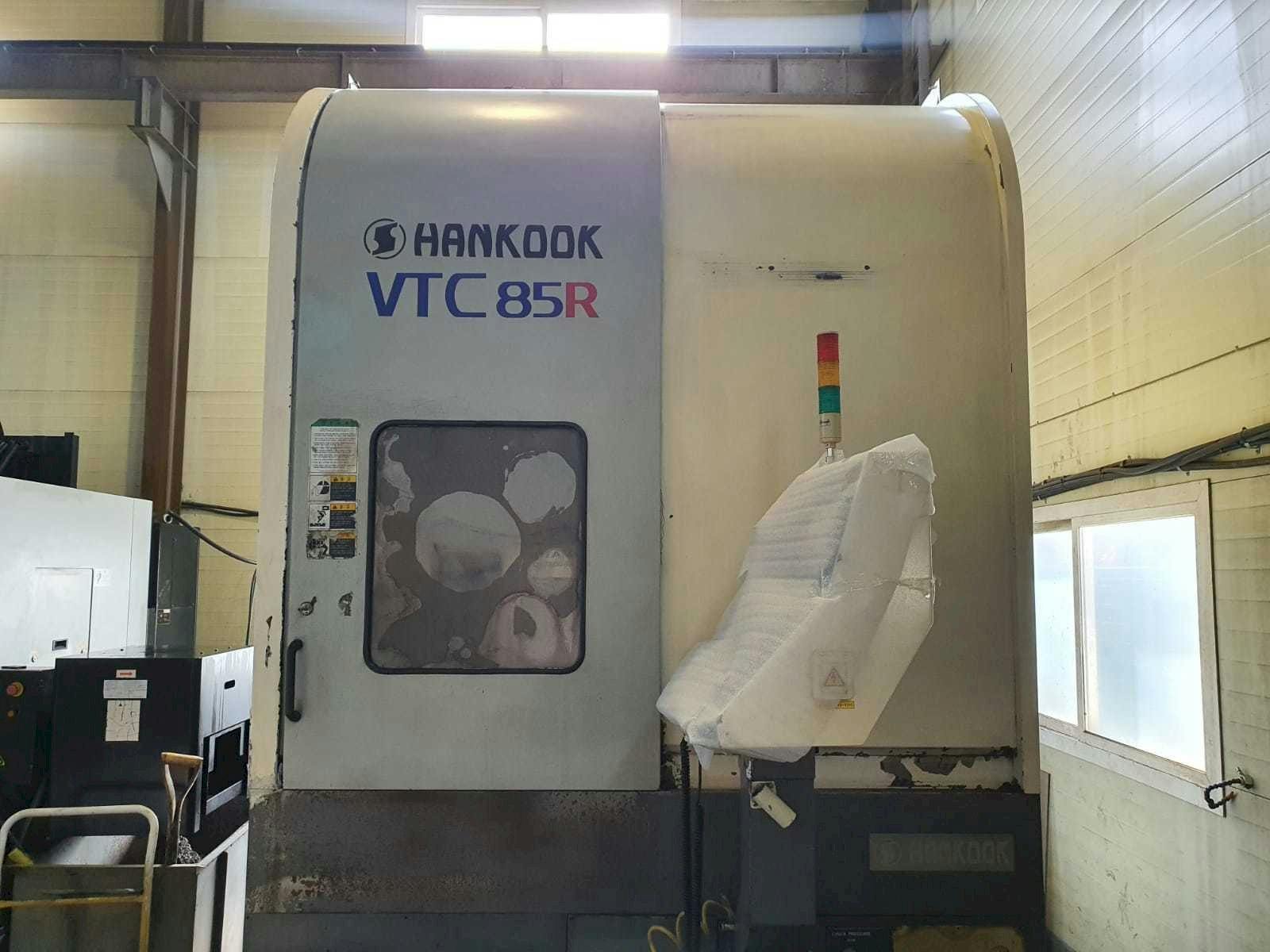 A HANKOOK VTC85R  gép elölnézete