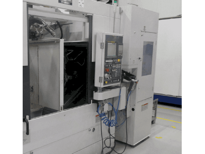 A Takisawa TT-2600G gép elölnézete