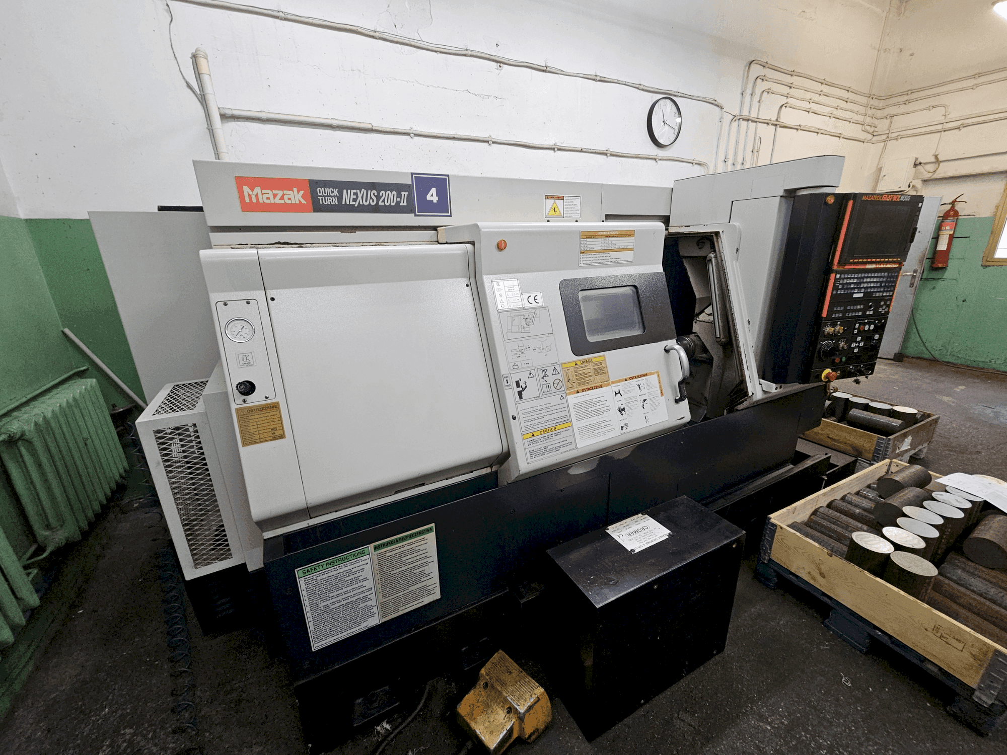 A Mazak QUICKTURN NEXUS 200-II gép elölnézete