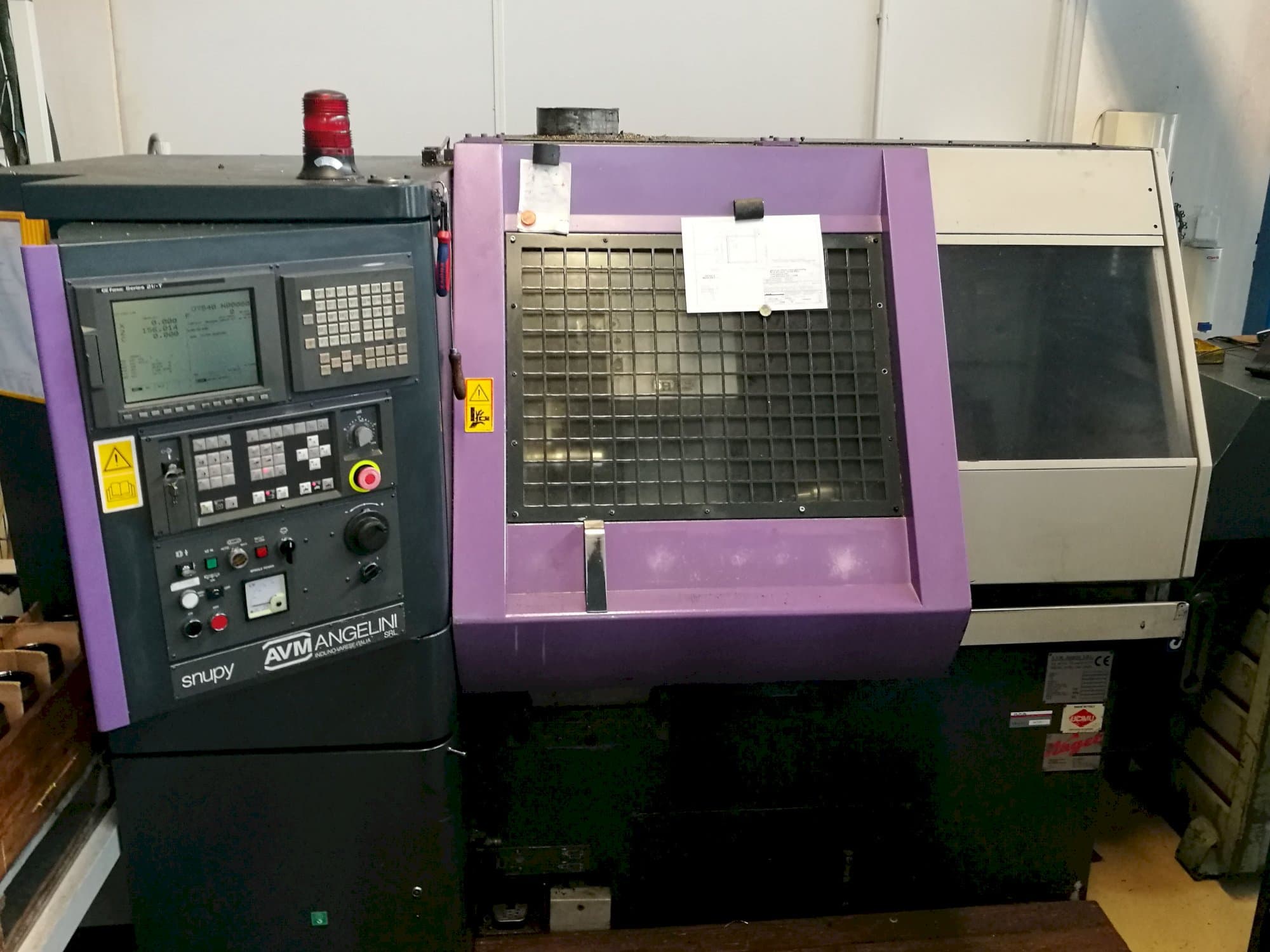 A AVM Angelini Snupy 21TI  gép elölnézete