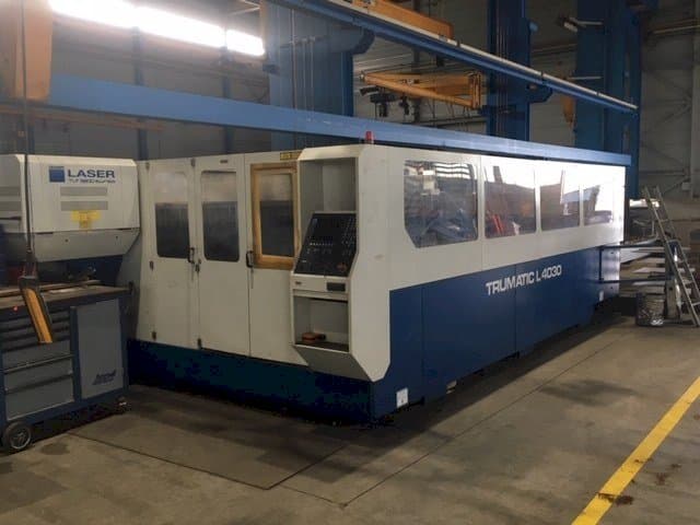 A Trumpf Trumatic L4030 gép elölnézete