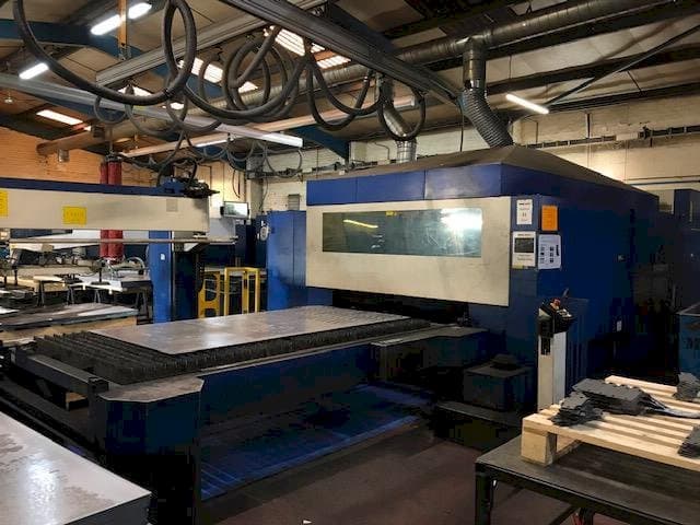 A Trumpf Traumatic L 3050 gép elölnézete