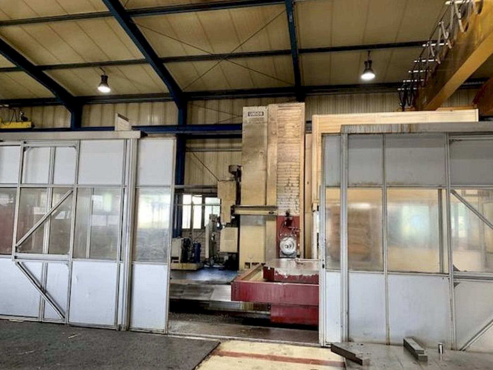 A UNION KC 150 gép elölnézete