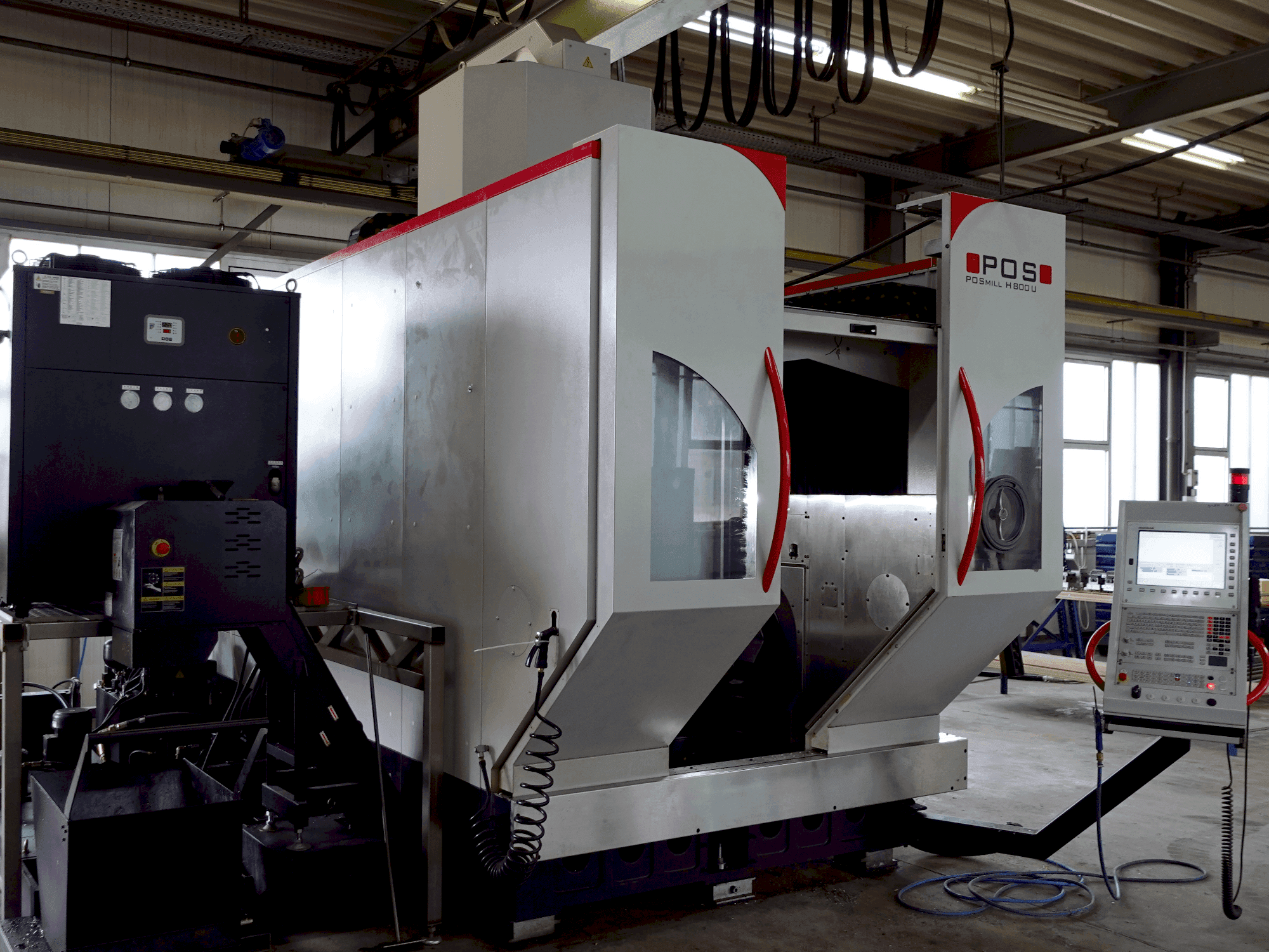 A POSmill H 800 U gép elölnézete