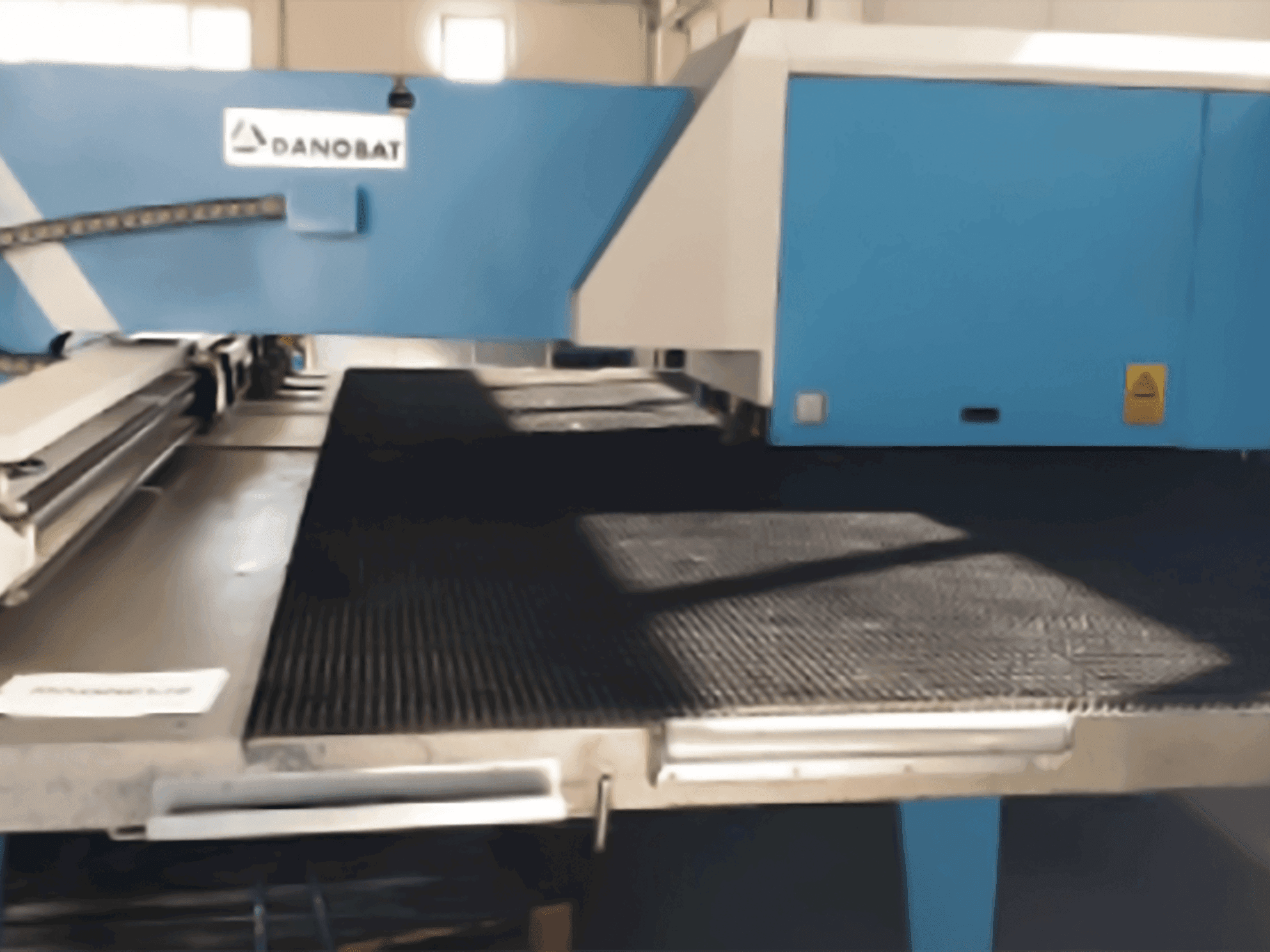 A DANOBAT PGA-1 gép elölnézete