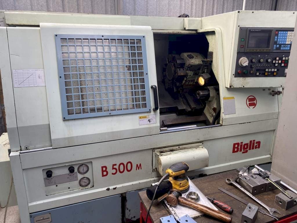 A Biglia B 500 M  gép elölnézete