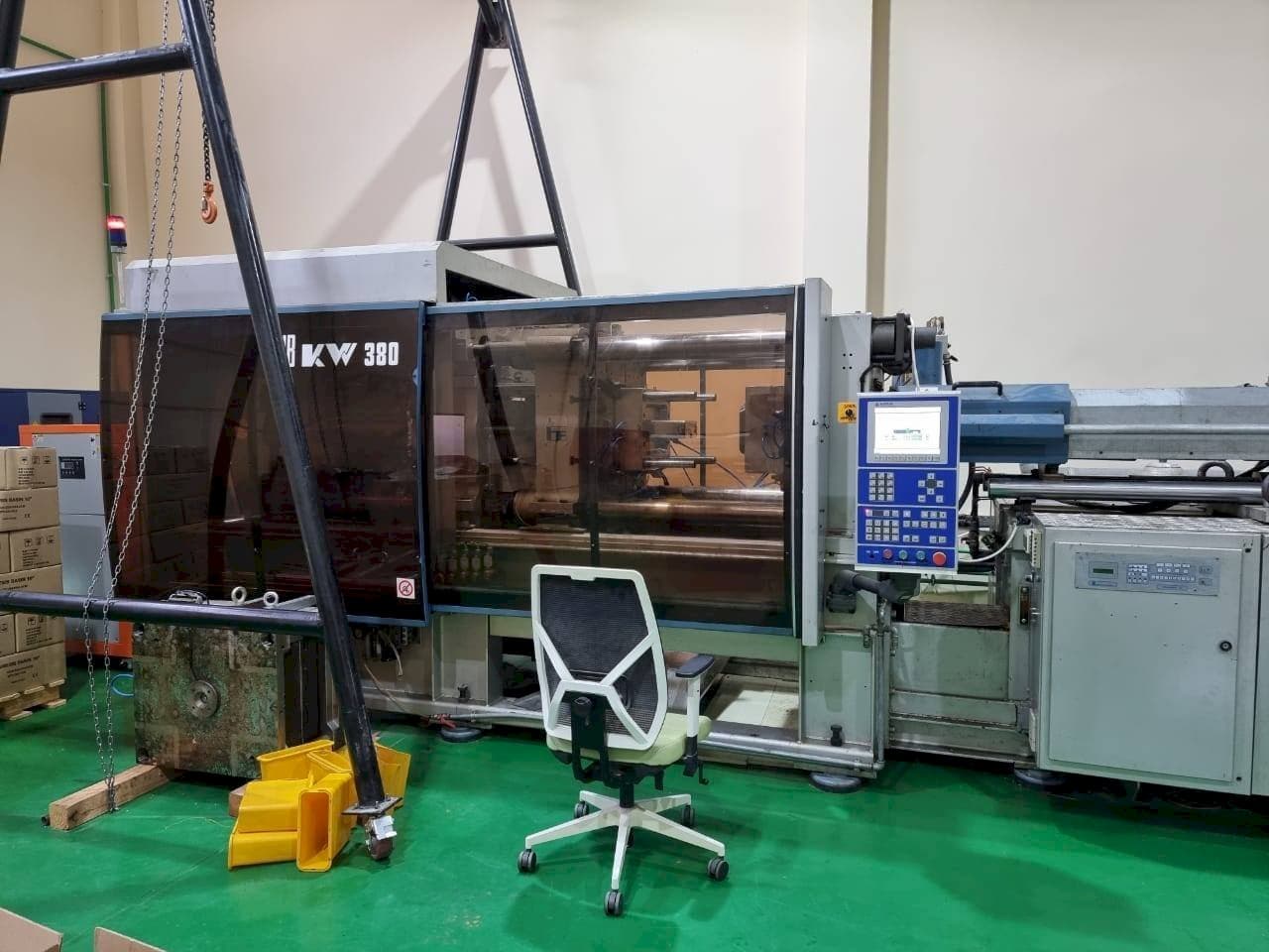 A BMB KW380/3450 gép elölnézete