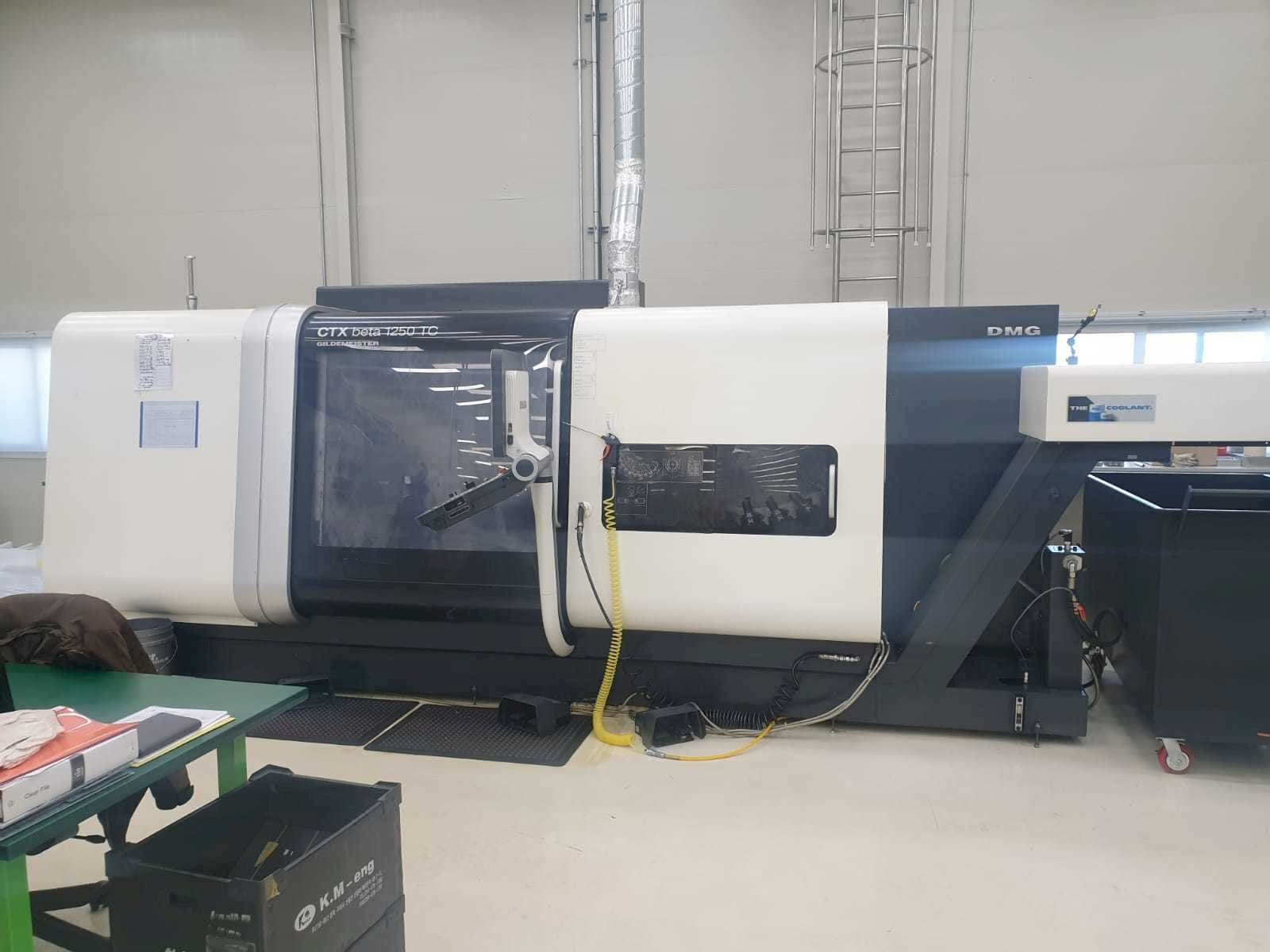 A DMG MORI Gildemeister CTX Beta 1250 TC  gép elölnézete