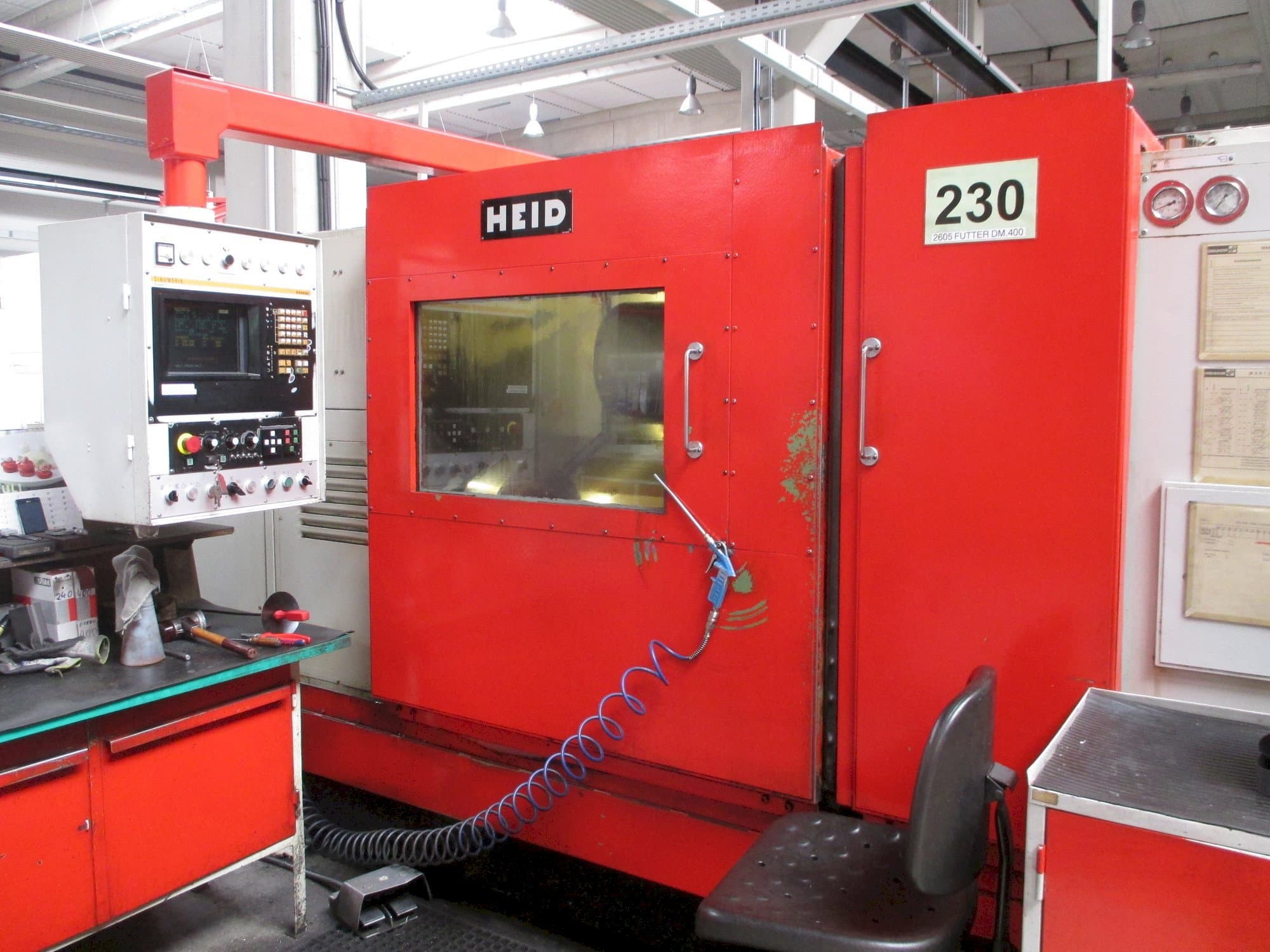 A HEID SDM12-NCC  gép elölnézete