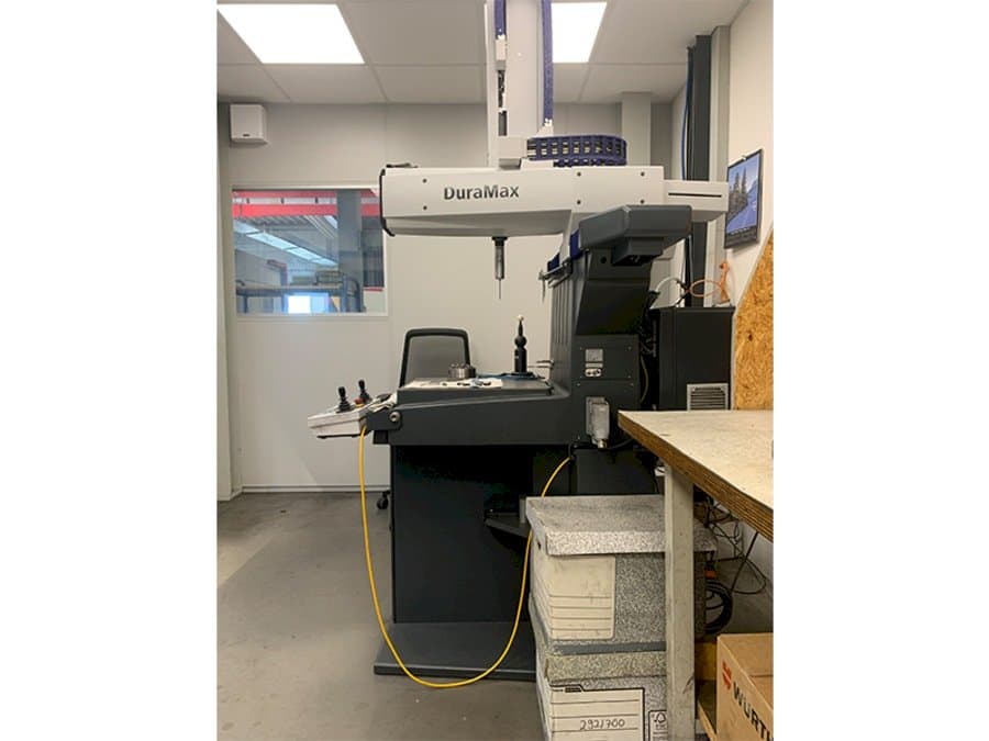 A ZEISS Duramax 3-D  gép elölnézete