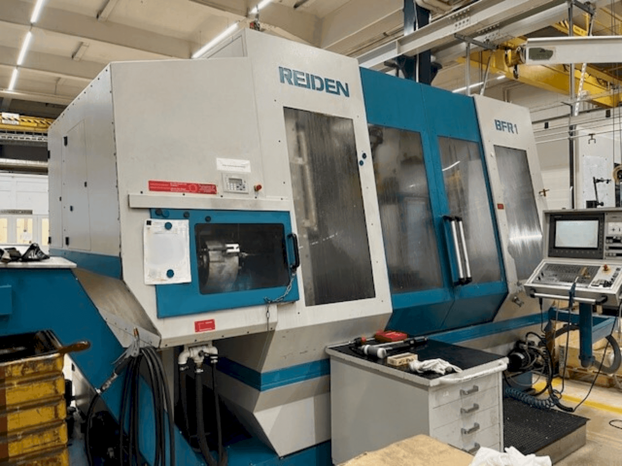 A Reiden BRF-1 gép elölnézete