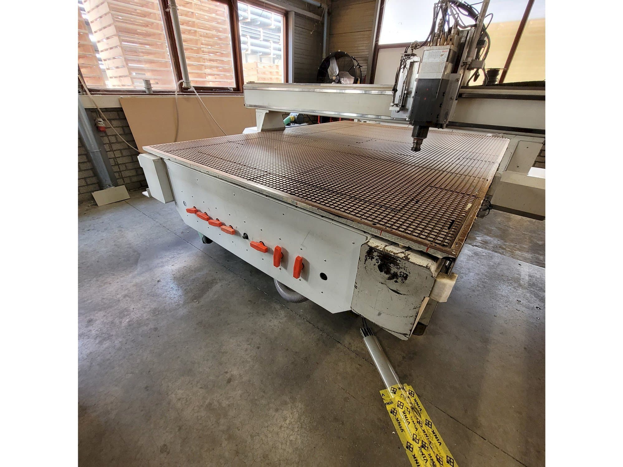 A FLEXICAM  Pro 2030  gép elölnézete