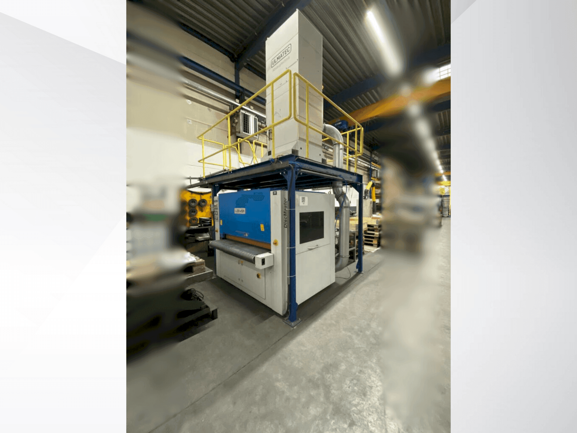 A LOEWER DiscMaster 6TD-1500 gép elölnézete