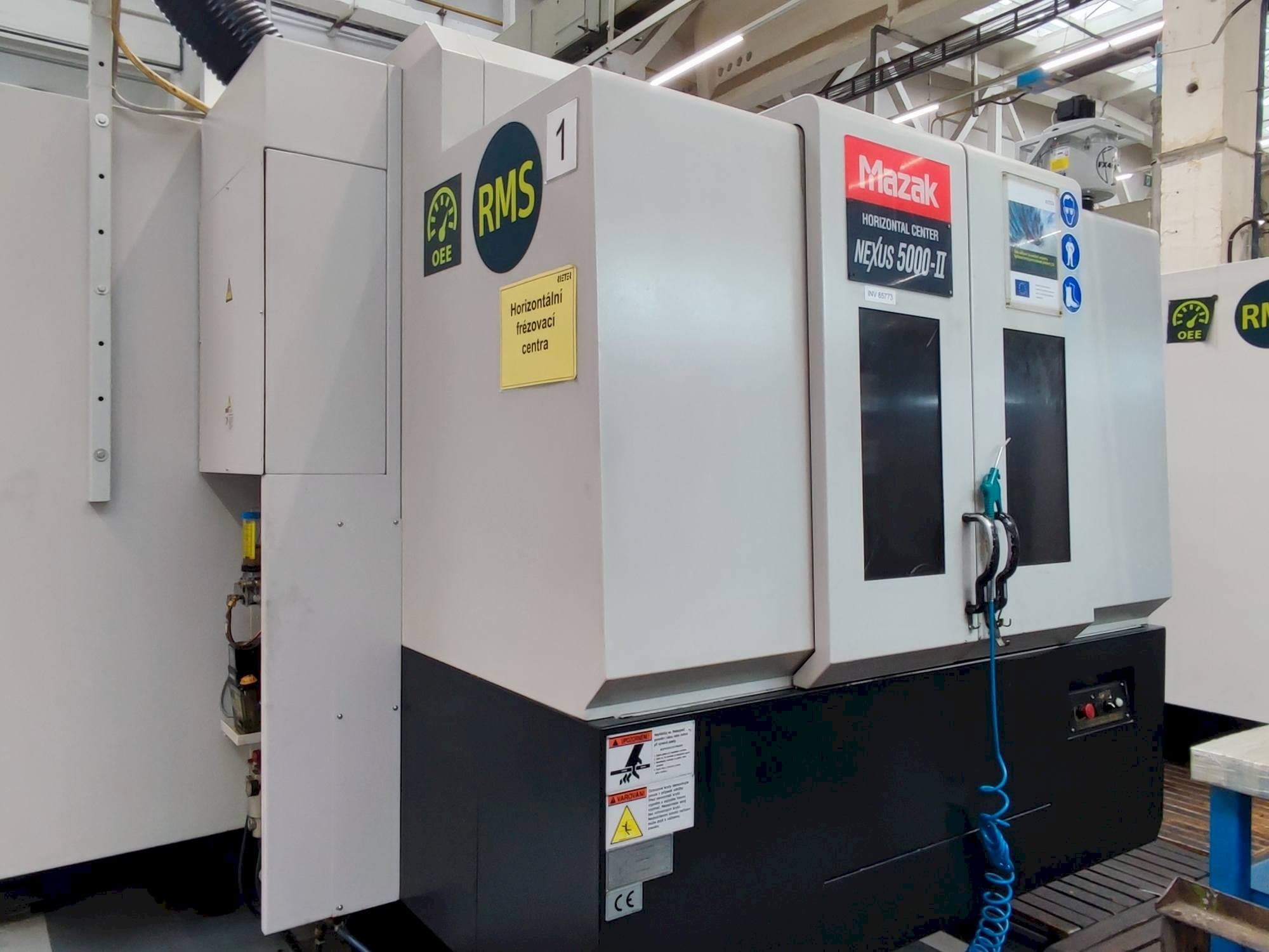 A Mazak HCN 5000-II gép bal oldali nézete