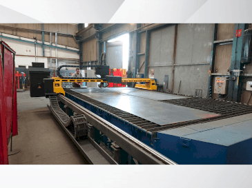 A AJAN PP 260 A-5T gép elölnézete