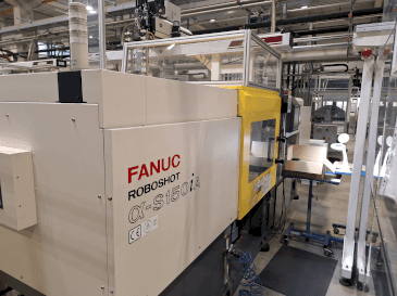 A FANUC Roboshot S150iA gép elölnézete