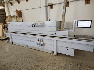 A BRANDT KDF 650 Highflex 1650 gép elölnézete